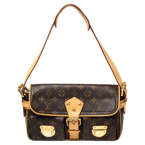 louis vuitton monogram hudson pm|Authentic Louis Vuitton Monogram Canvas Hudson PM .